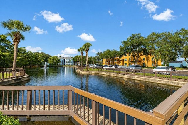 5713 GATLIN AVENUE 226, Orlando, FL 32822