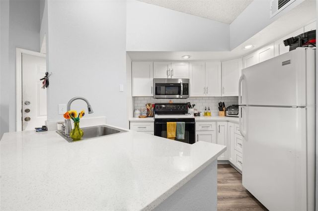 5713 GATLIN AVENUE 226, Orlando, FL 32822