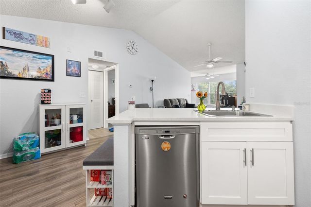 5713 GATLIN AVENUE 226, Orlando, FL 32822