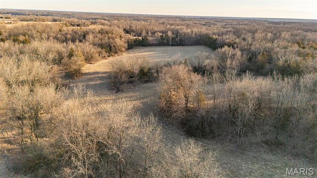 48883 Huntington Lane, New London, MO 63459