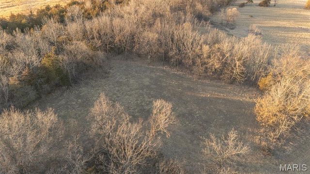 48883 Huntington Lane, New London, MO 63459