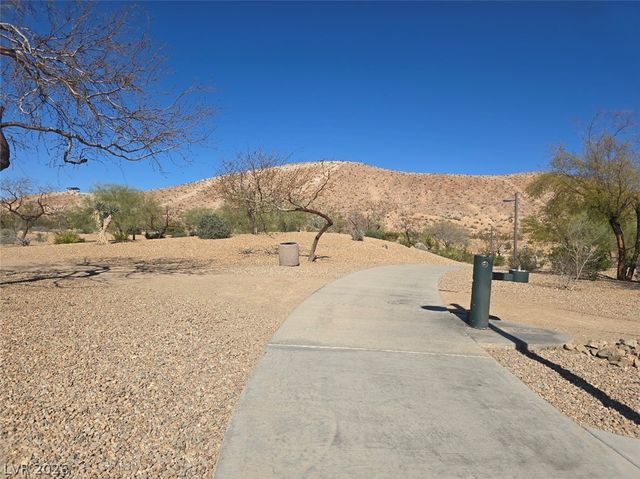 9833 Black Mulberry Street, Las Vegas, NV 89178