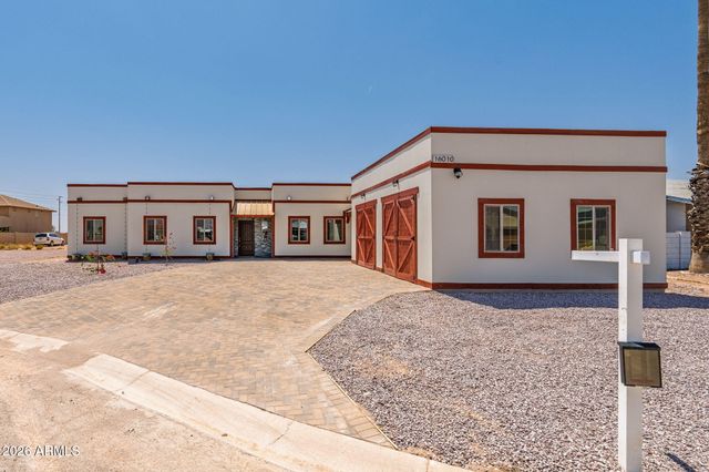 16010 S HILO Circle, Arizona City, AZ 85123