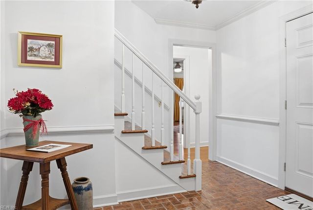 53 Hertzler RD, Newport News, VA 23602