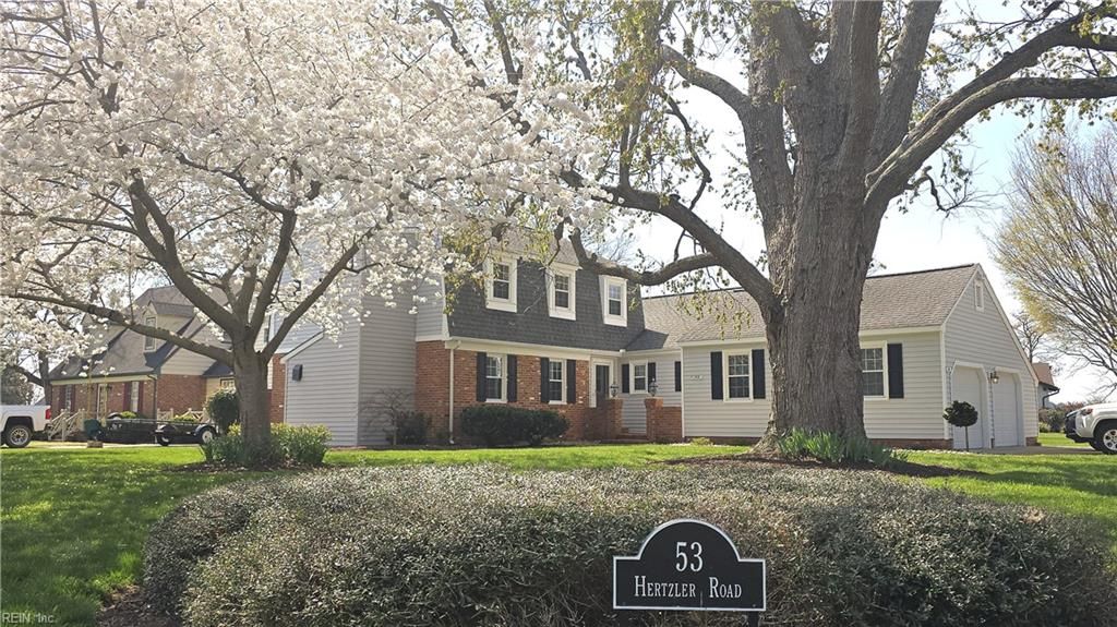 53 Hertzler RD, Newport News, VA 23602