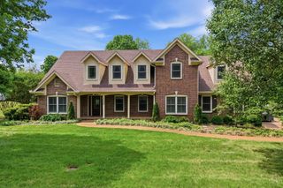 261 Poteat Pl, Franklin, TN 37064