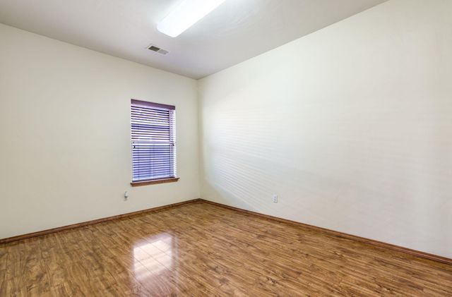 8908 Warm Springs Road NW, Albuquerque, NM 87120