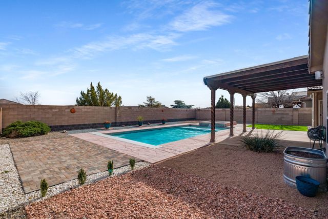 8908 Warm Springs Road NW, Albuquerque, NM 87120