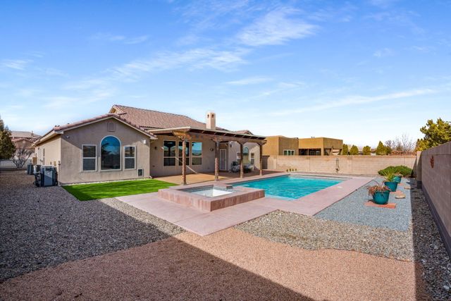 8908 Warm Springs Road NW, Albuquerque, NM 87120