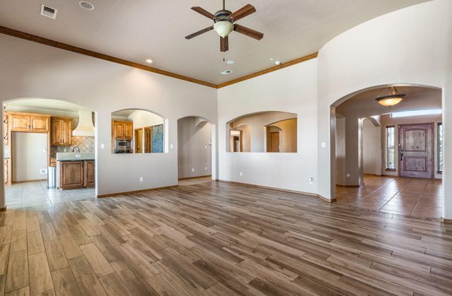 8908 Warm Springs Road NW, Albuquerque, NM 87120