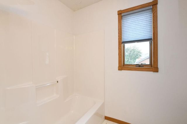 1519 Maple Lane, West Fargo, ND 58078