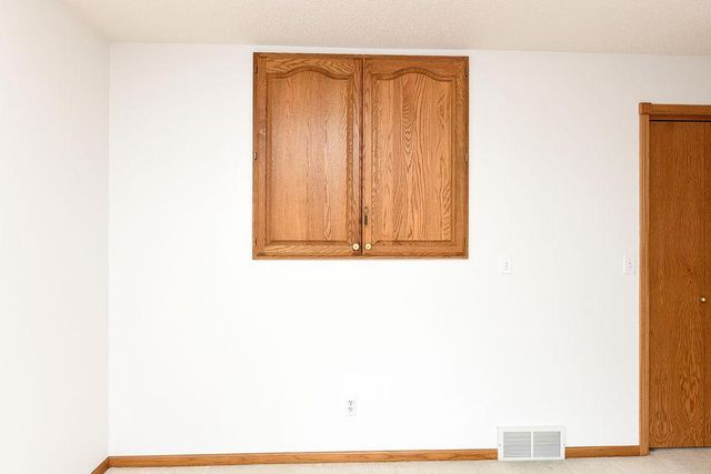 1519 Maple Lane, West Fargo, ND 58078