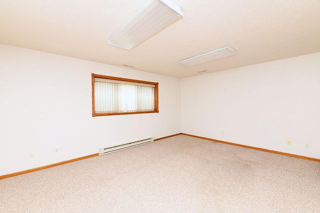 1519 Maple Lane, West Fargo, ND 58078