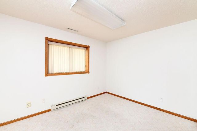 1519 Maple Lane, West Fargo, ND 58078