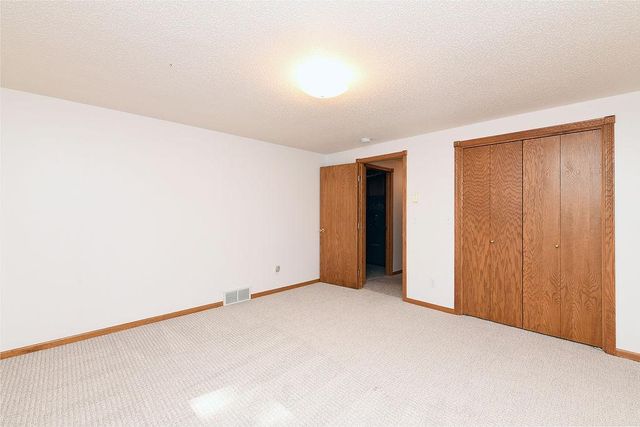 1519 Maple Lane, West Fargo, ND 58078