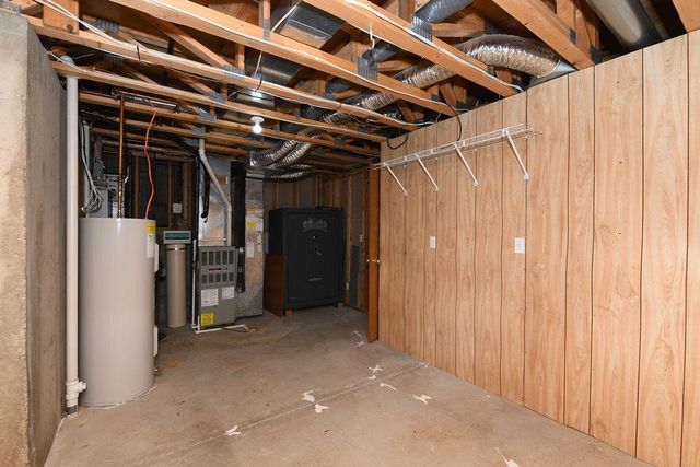1519 Maple Lane, West Fargo, ND 58078