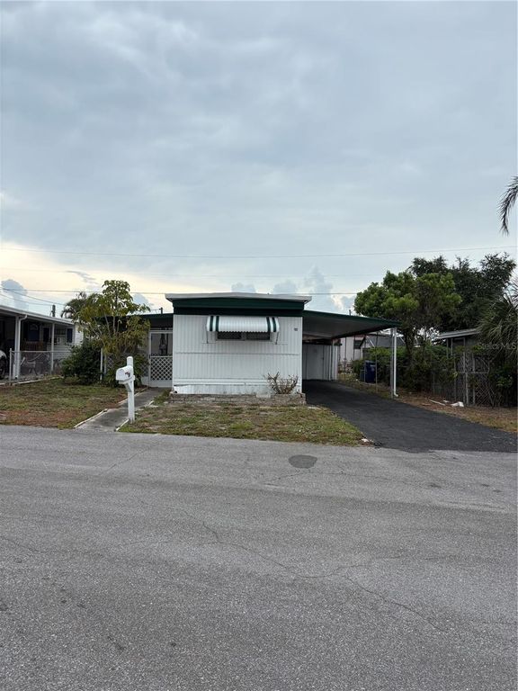 6580 SEMINOLE 102, Seminole, FL 33772