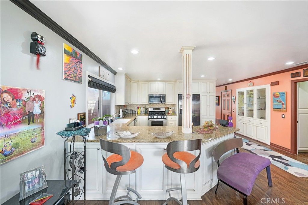 Image 22 of property listing at 18051 Westlake Circle, Huntington Beach, CA 92648