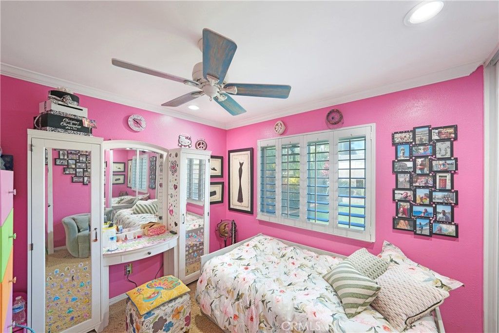 Image 30 of property listing at 18051 Westlake Circle, Huntington Beach, CA 92648