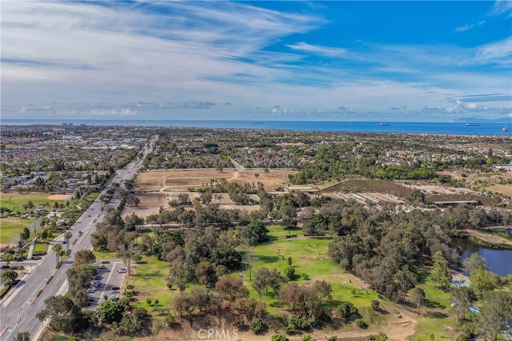 Image 35 of property listing at 18051 Westlake Circle, Huntington Beach, CA 92648
