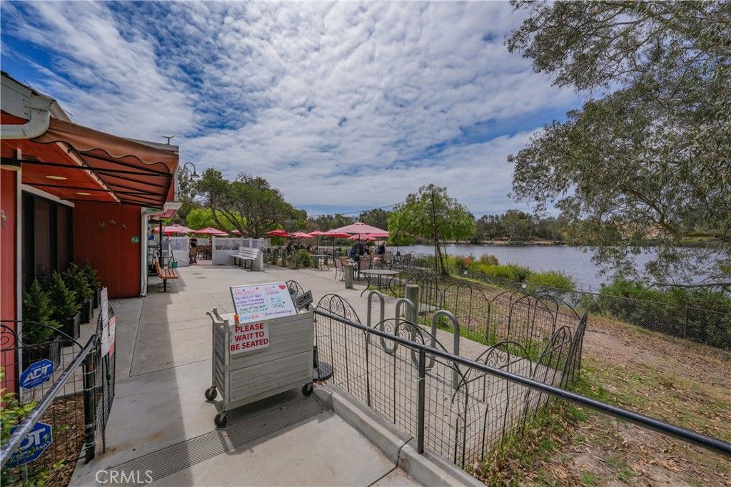 Image 38 of property listing at 18051 Westlake Circle, Huntington Beach, CA 92648