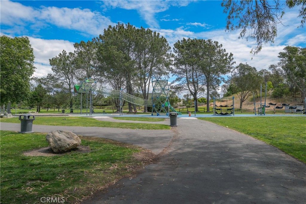 Image 43 of property listing at 18051 Westlake Circle, Huntington Beach, CA 92648