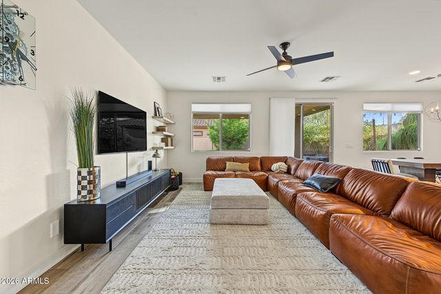 1059 E ROJO Way, Gilbert, AZ 85297