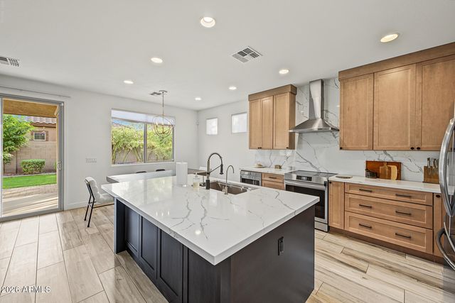 1059 E ROJO Way, Gilbert, AZ 85297