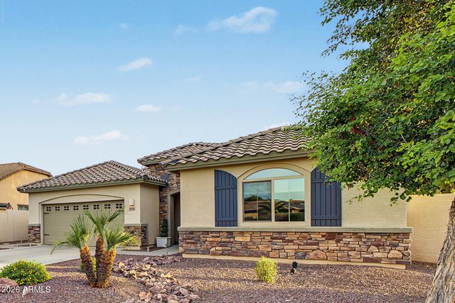 1059 E ROJO Way, Gilbert, AZ 85297