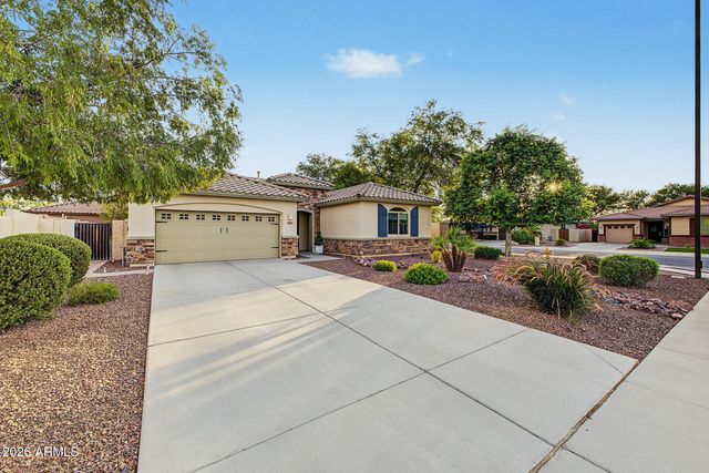1059 E ROJO Way, Gilbert, AZ 85297