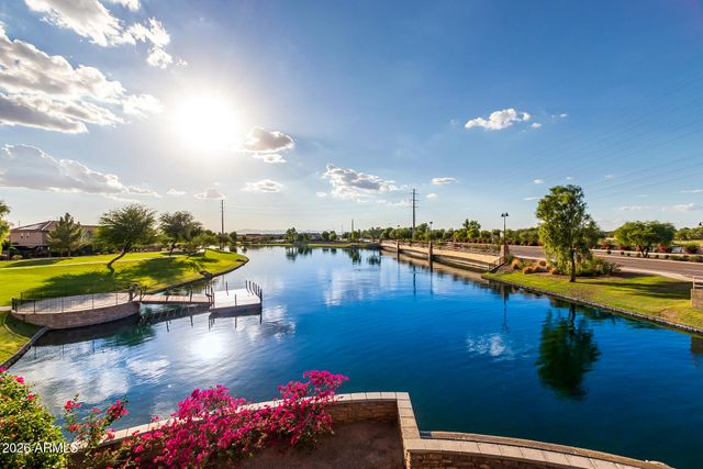 1059 E ROJO Way, Gilbert, AZ 85297