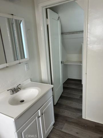 323 35th, Manhattan Beach, CA 90266
