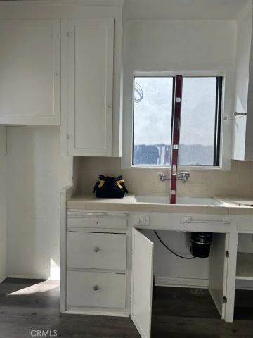 323 35th, Manhattan Beach, CA 90266