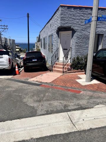 323 35th, Manhattan Beach, CA 90266