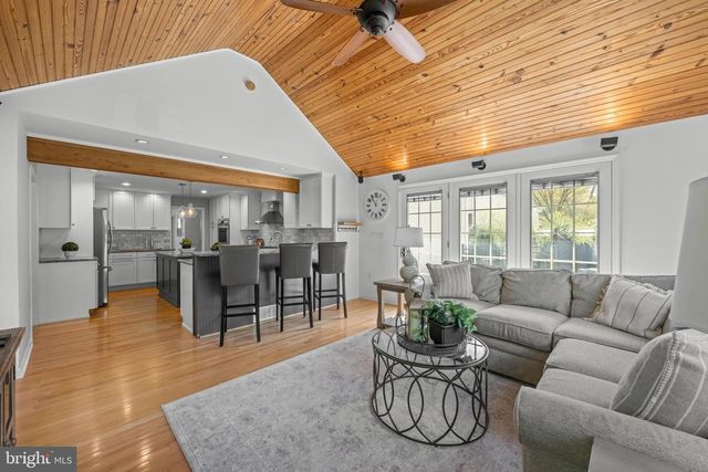 1442 POTTER LN, Wayne, PA 19087