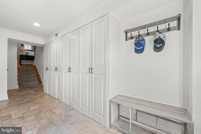 1442 POTTER LN, Wayne, PA 19087