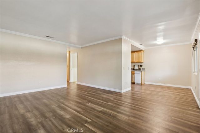 2561 Gonzaga Ln, Riverside, CA 92507