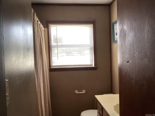 1208 Cale Rd, Prescott, AR 71857