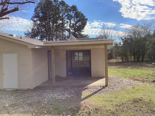 1208 Cale Rd, Prescott, AR 71857