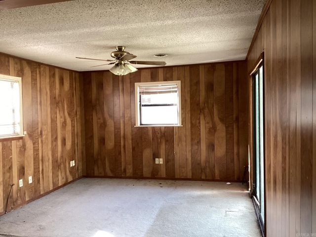 1208 Cale Rd, Prescott, AR 71857