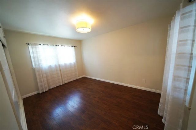 11252 Delano, Los Angeles, CA 91606