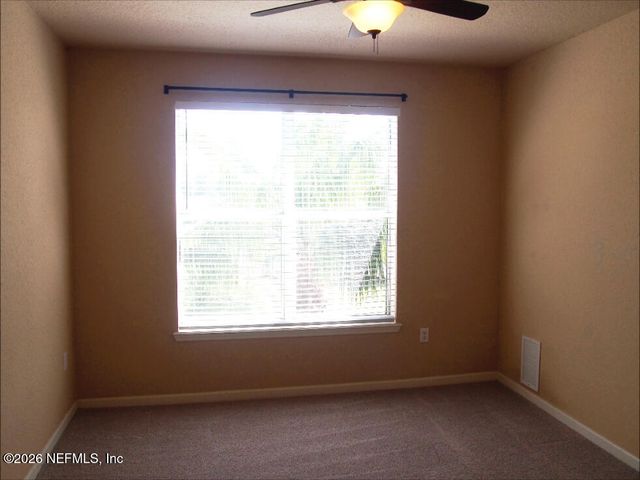 8539 GATE Parkway W 9411, Jacksonville, FL 32216