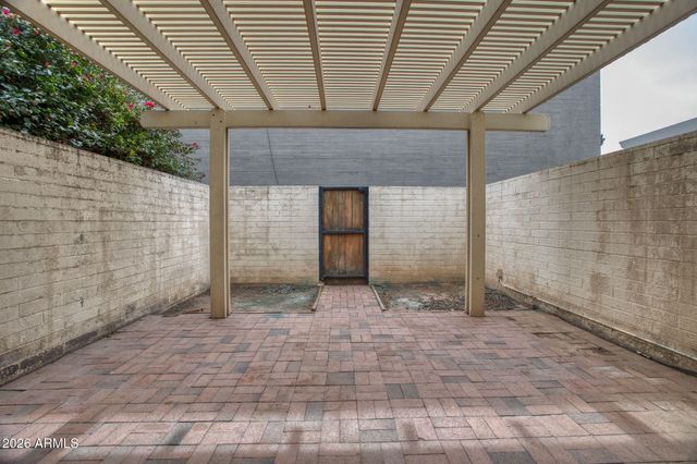 1907 W BELMONT Avenue, Phoenix, AZ 85021