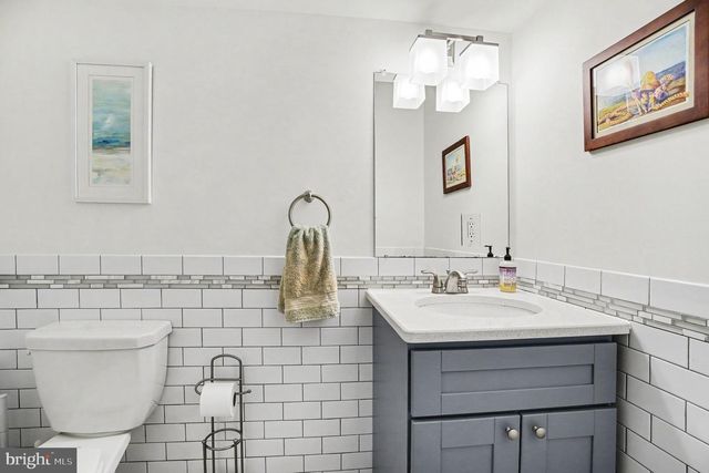 1617 FITZWATER ST, Philadelphia, PA 19146