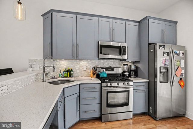 1617 FITZWATER ST, Philadelphia, PA 19146