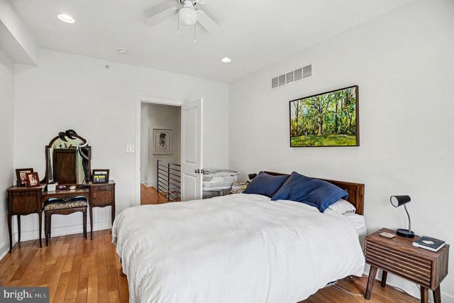 1617 FITZWATER ST, Philadelphia, PA 19146