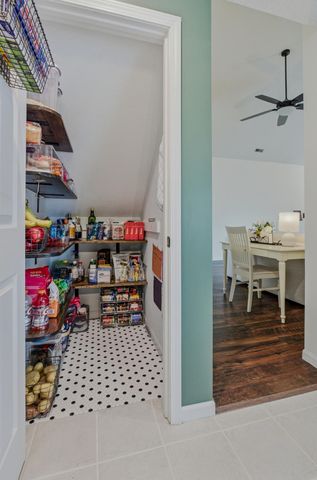 1610 CANTON DR, Columbia, MO 65203