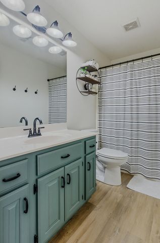 1610 CANTON DR, Columbia, MO 65203