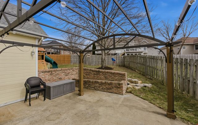 1610 CANTON DR, Columbia, MO 65203