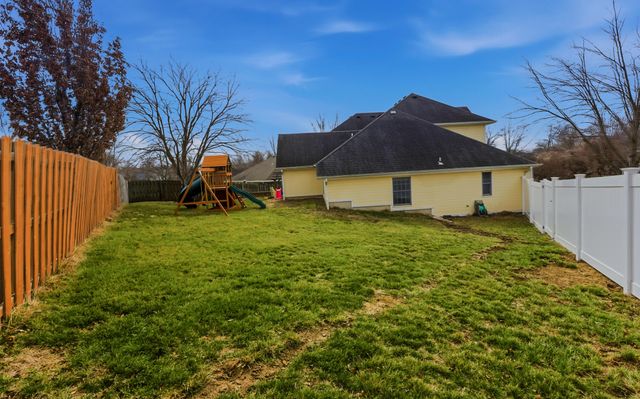 1610 CANTON DR, Columbia, MO 65203